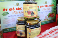 Tỏi đen ngâm mật ong bạc hà Đồng Văn - Ngọc Trang