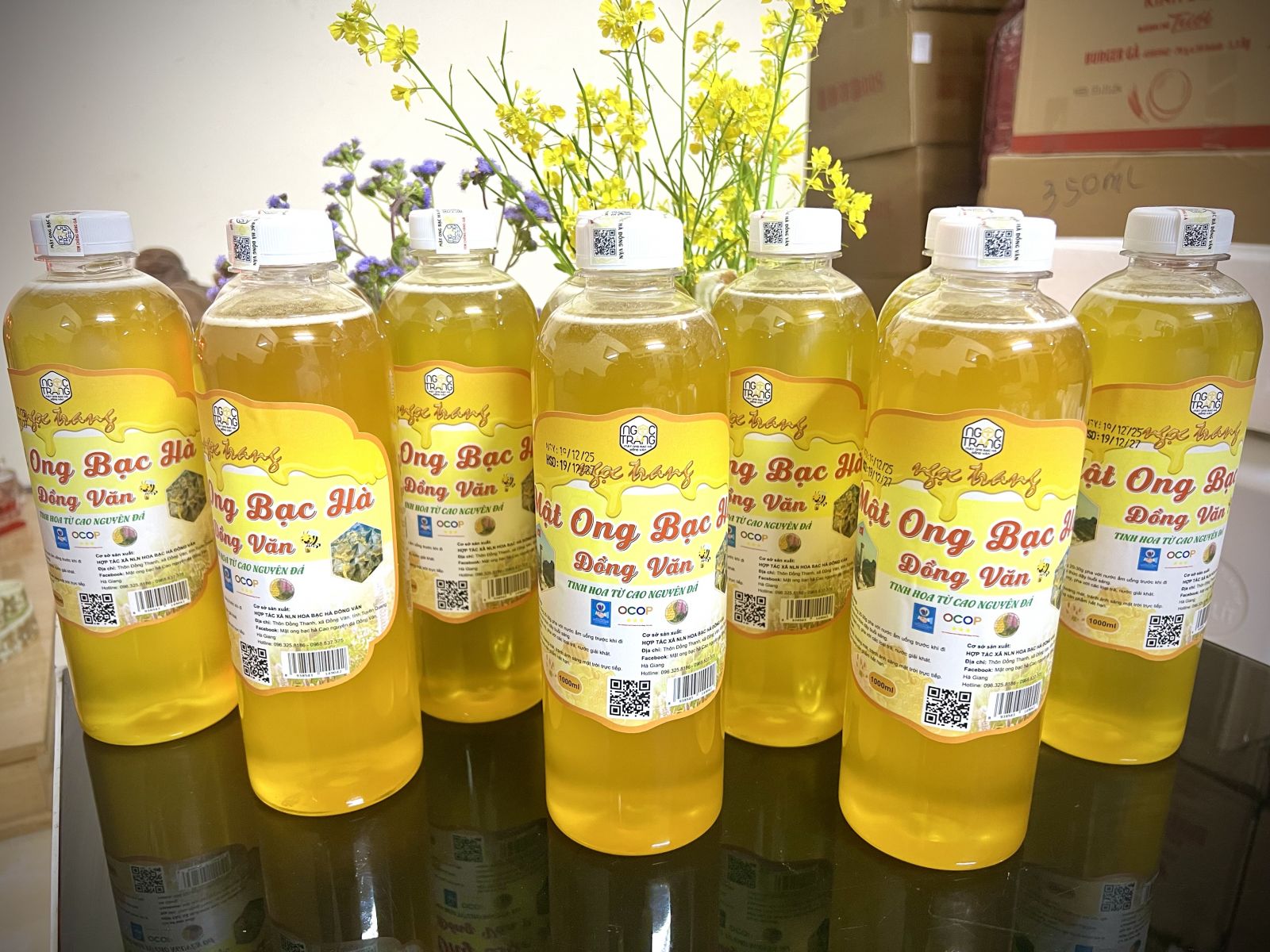 Mật ong bạc hà 1000ml (dạng chai nhựa m2) OCOP 3 sao