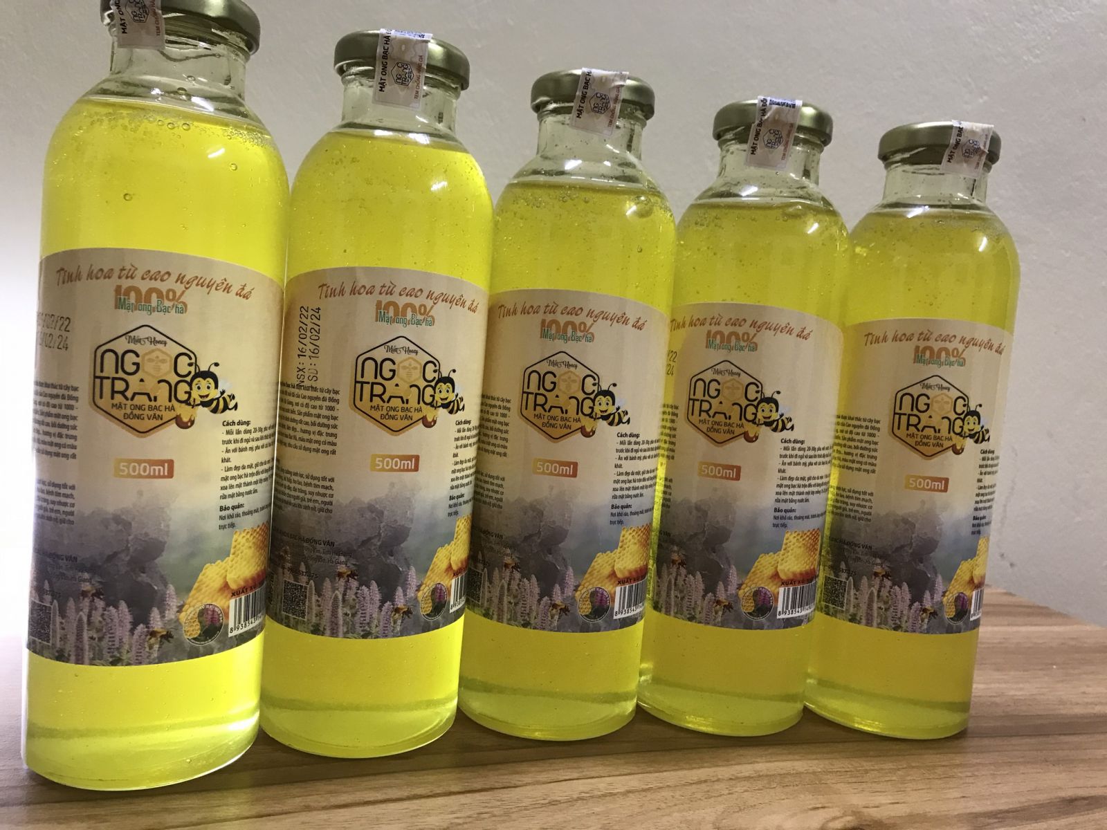 Mật ong bạc hà 500ml (chai thủy tinh) OCOP 3 sao