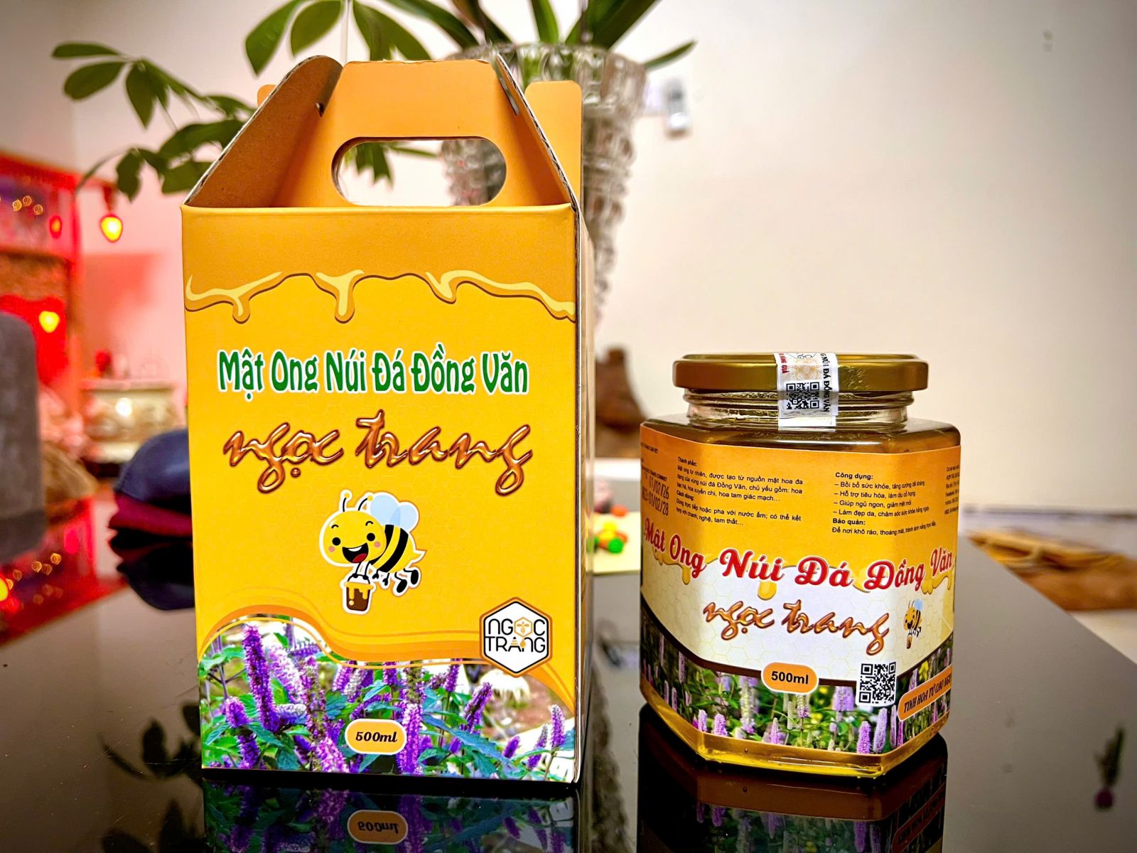 Mật ong núi đá Đồng Văn Ngọc Trang 500ml